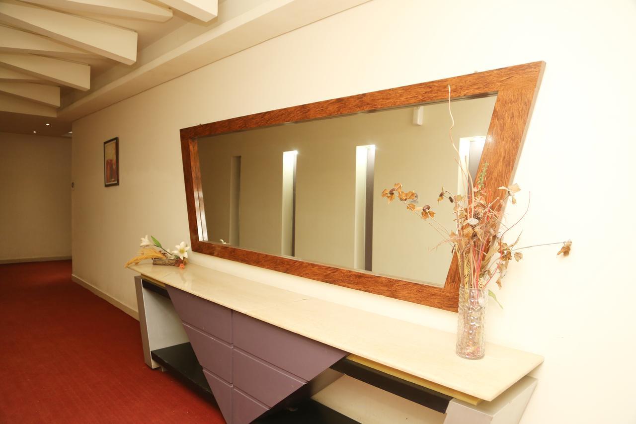 The Grand Regency Hotel Bahawalpur Luaran gambar