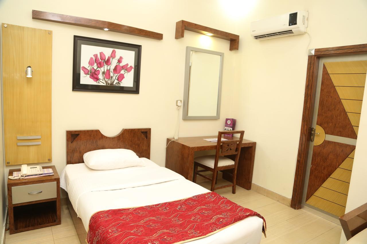 The Grand Regency Hotel Bahawalpur Luaran gambar